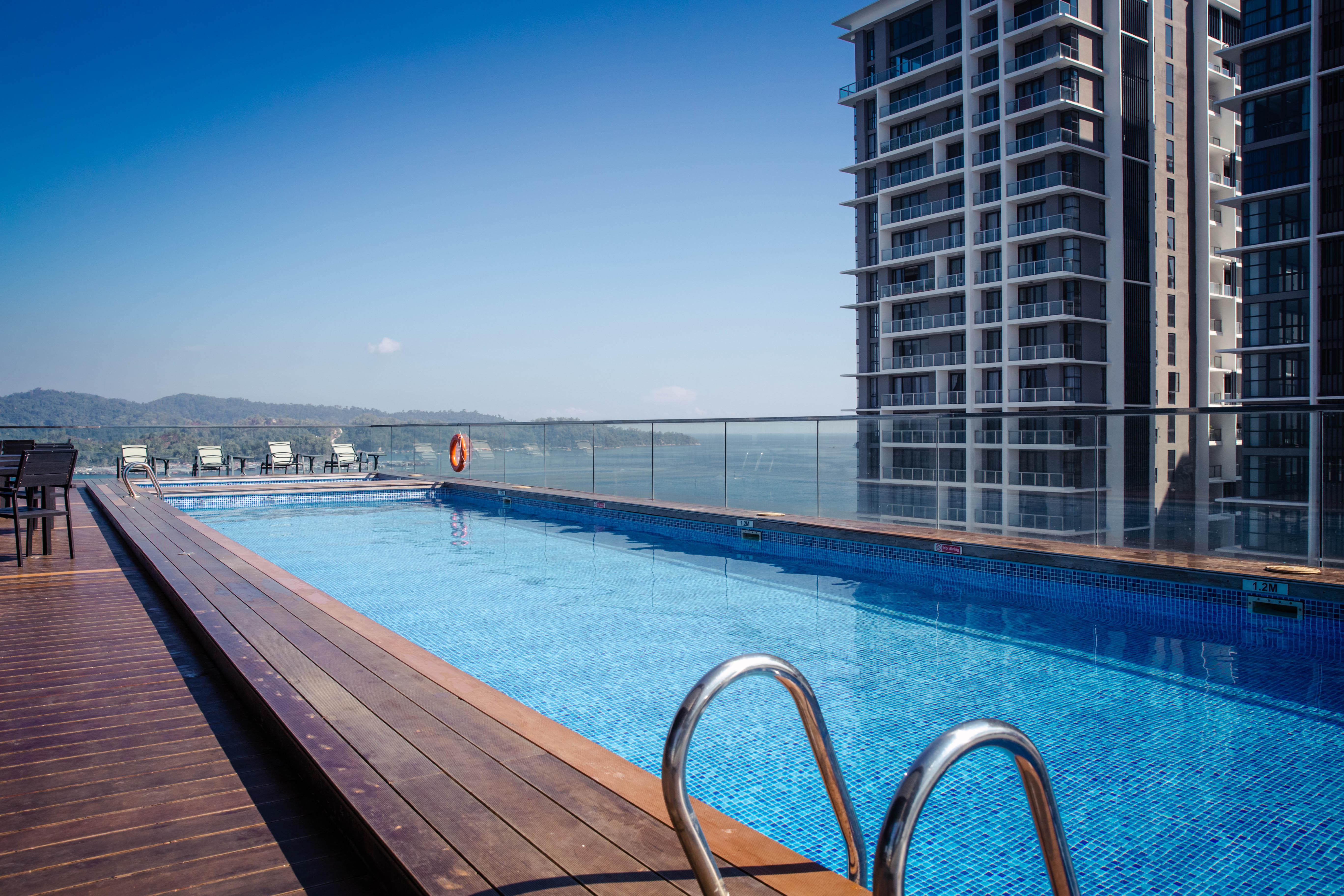 Grandis Hotels And Resorts Kota Kinabalu Esterno foto